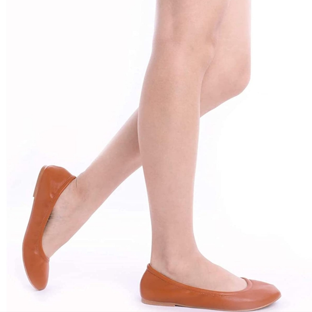 New Dream Pairs Sole-fina Tan Flats, Size 7.5